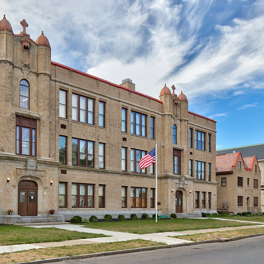The Gardens at St. Anthony's Apartments SWBR